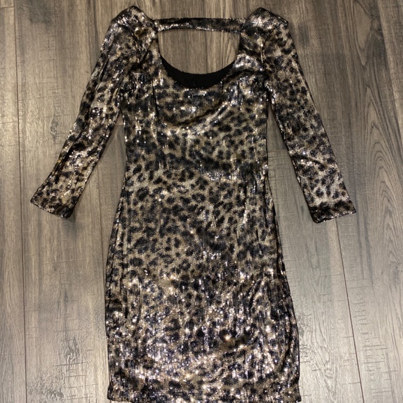 Small Sequins Dress from Dynamite - Picture 5 of 5